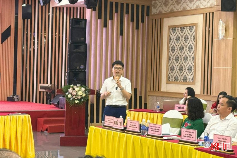 Ông Phan Ngọc Bảo - Phó Giám đốc Công ty cổ phần Giải pháp tổng thể Marketing Việt Nam cho rằng đổi mới tư duy lãnh đạo là chìa khóa thúc đẩy đổi mới sáng tạo mở trong doanh nghiệp Hà Tĩnh bqbht_br_bao-ok.jpg