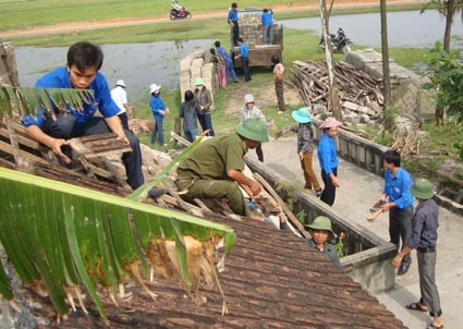 Tháo dỡ nhà một cách khá chuyên nghiệp Tháo dỡ nhà một cách khá chuyên nghiệp