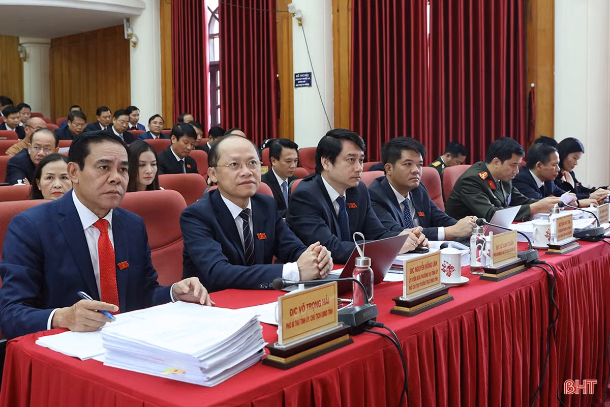 HĐND tỉnh Hà Tĩnh tiếp nhận nhiều kiến nghị của cử tri gửi đến Kỳ họp thứ 11