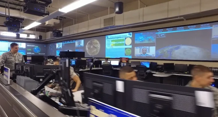 cuoc the chien moi se la chien tranh khong gian