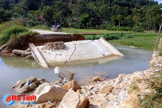 nhieu kho khan he luy do cong trinh ha tang xuong cap sau lu