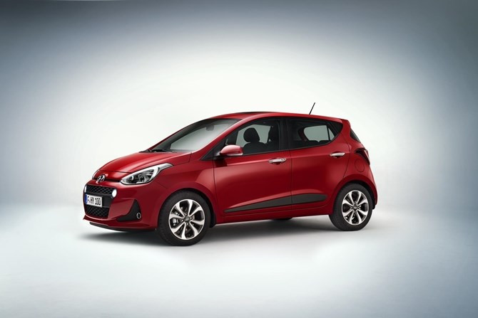 hyundai i10 ra mat phien ban 2017