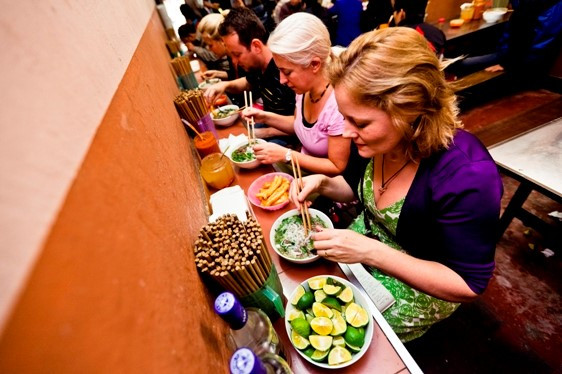 pho bo vien vao top mon an duong pho ngon nhat chau a