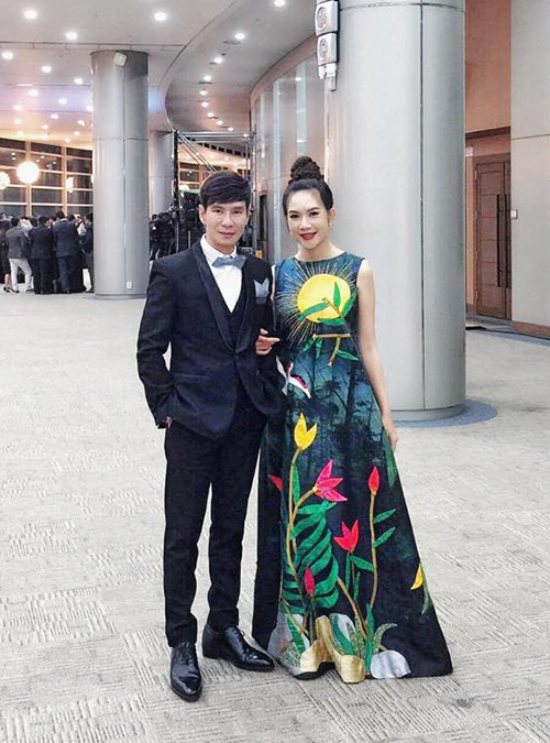 my nhan viet mac dep nhat tuan qua