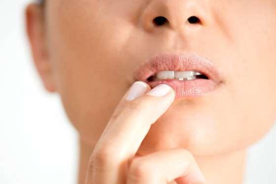 8 dau hieu tiem an cho biet ban dang thieu vitamin