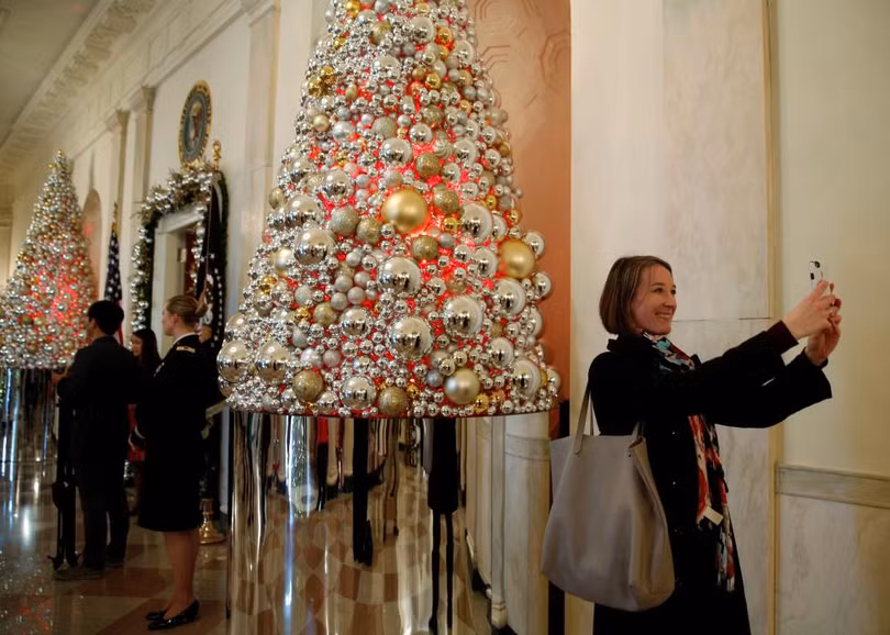 nha trang trang hoang don giang sinh cuoi cung duoi thoi ong obama