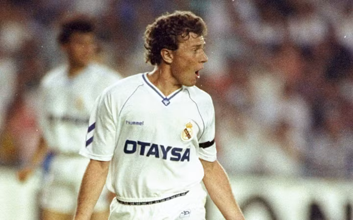 el clasico doi hinh ket hop cac huyen thoai cua barca voi real