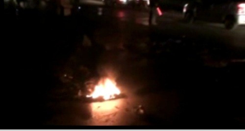 Người và xe bị bốc cháy dữ dội