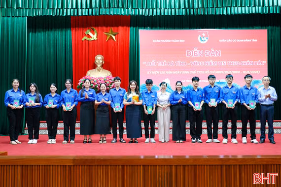 “Tuổi trẻ Hà Tĩnh vững niềm tin theo chân Bác”