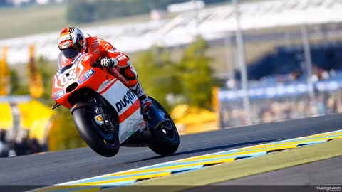 Tốc độ tối đa 330 km/h