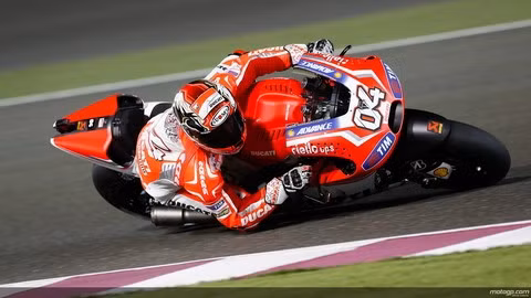 Siêu mô tô Ducati này có công suất 235 mã lực