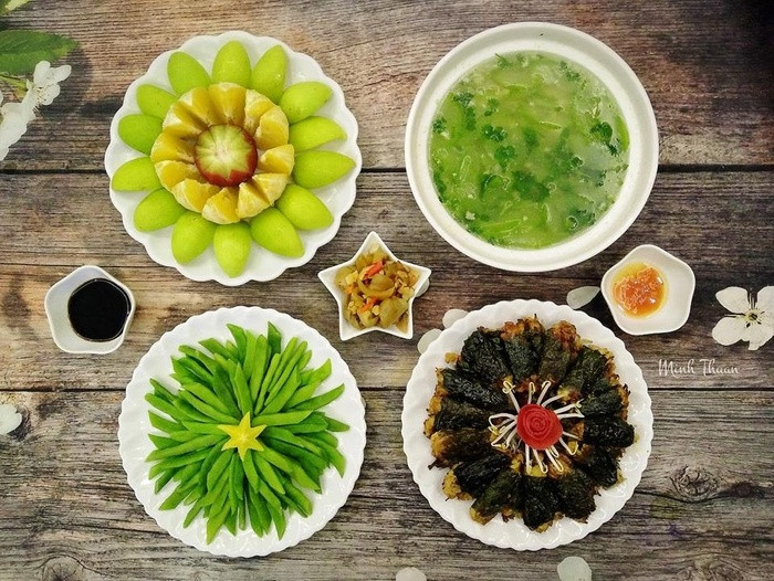 Ngưỡng mộ những bữa cơm gia đình đẹp như tranh vẽ của cô giáo Hà Nội