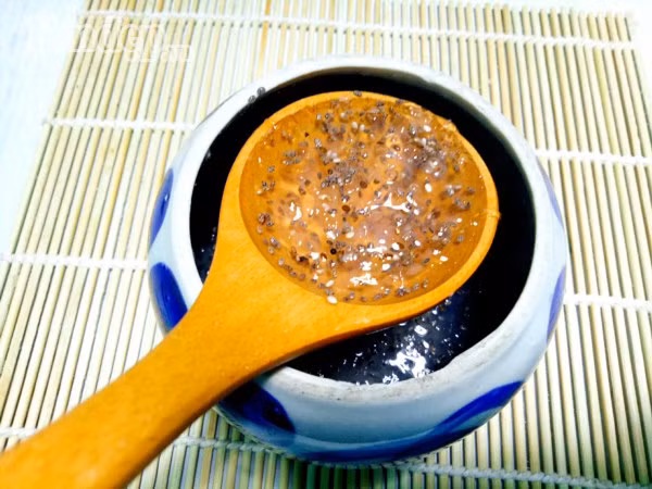 Bé biếng ăn mẹ nhớ làm tổ yến chưng đúng cách mới bổ dưỡng