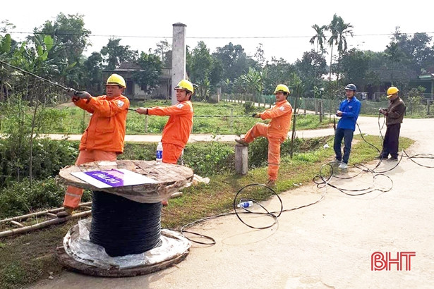 Trên 120 tỷ đồng đầu tư xây dựng hạ tầng lưới điện Hà Tĩnh