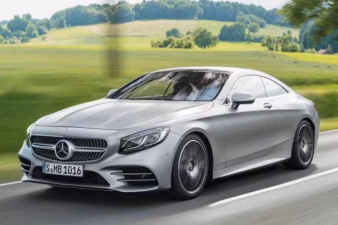 Mercedes-Benz triệu hồi nhiều xe vừa xuất kho vì thiếu an toàn