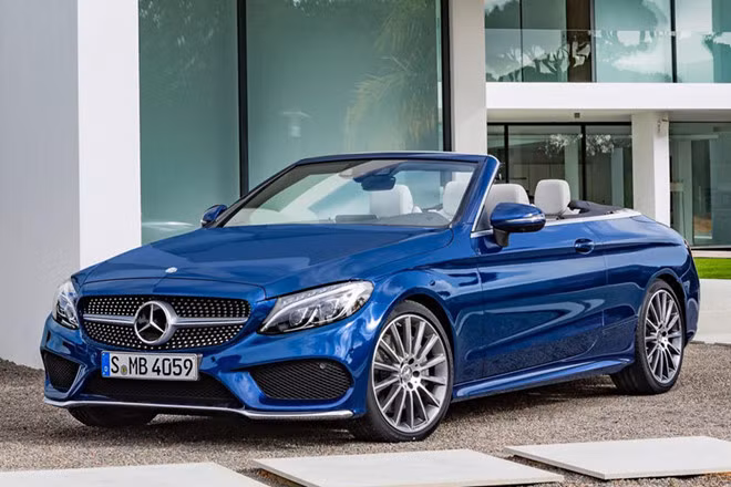 Mercedes-Benz triệu hồi nhiều xe vừa xuất kho vì thiếu an toàn