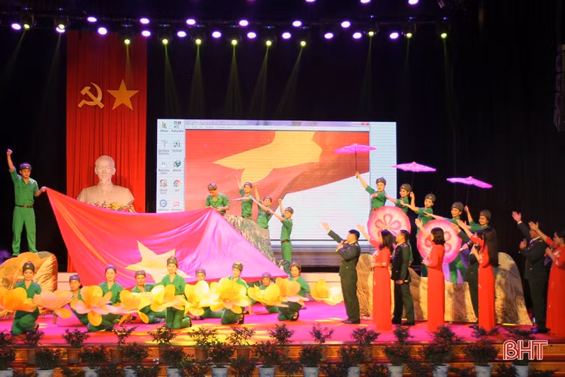 Hà Tĩnh long trọng kỷ niệm 60 năm ngày truyền thống Bộ đội Biên phòng