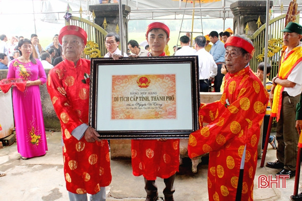 Nhà thờ Nguyễn Vũ Thông đón bằng di tích LSVH cấp tỉnh Hà Tĩnh