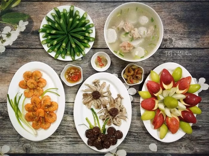 Ngưỡng mộ những bữa cơm gia đình đẹp như tranh vẽ của cô giáo Hà Nội