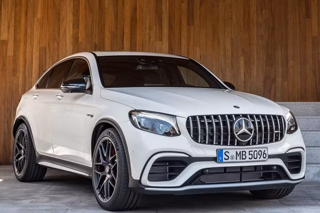 Mercedes-Benz triệu hồi nhiều xe vừa xuất kho vì thiếu an toàn