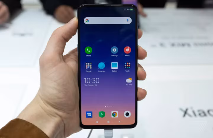 Những mẫu điện thoại độc đáo, hiện đại nhất hiện nay