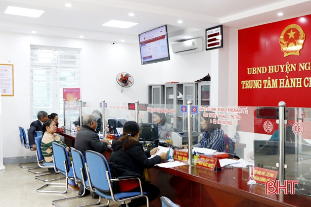Hà Tĩnh cung cấp 2.350 thủ tục dịch vụ công trực tuyến mức độ 3