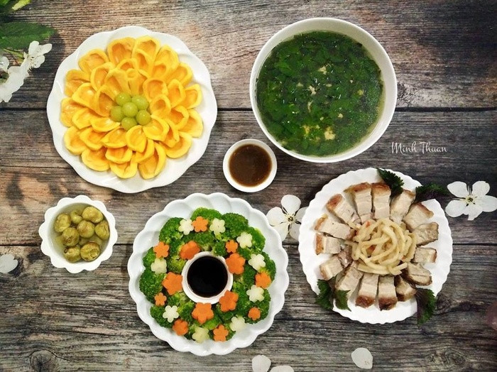 Ngưỡng mộ những bữa cơm gia đình đẹp như tranh vẽ của cô giáo Hà Nội