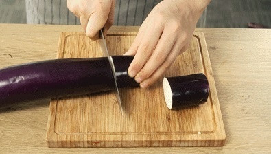 Làm món cà tím nhồi thịt đậm đà cho bữa tối, người lớn trẻ nhỏ đều thích