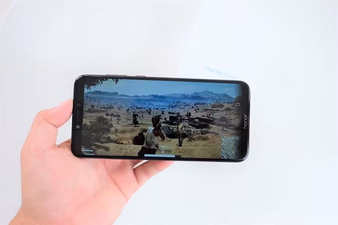 Nhiều smartphone giảm giá mạnh đầu tháng 3