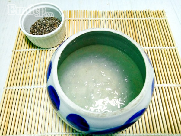 Bé biếng ăn mẹ nhớ làm tổ yến chưng đúng cách mới bổ dưỡng