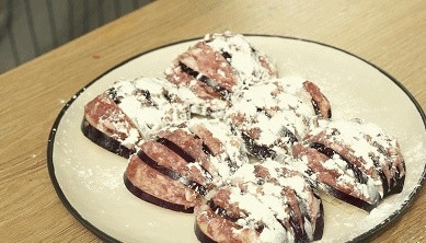 Làm món cà tím nhồi thịt đậm đà cho bữa tối, người lớn trẻ nhỏ đều thích