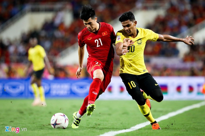 Những người như Trần Đình Trọng (1997, trái) vốn là thành viên của lứa U22 nhưng không có mặt ở Giải U22 Đông Nam Á 2019 U22 Việt Nam bại trận: Sau thế hệ Quang Hải là khoảng trống?