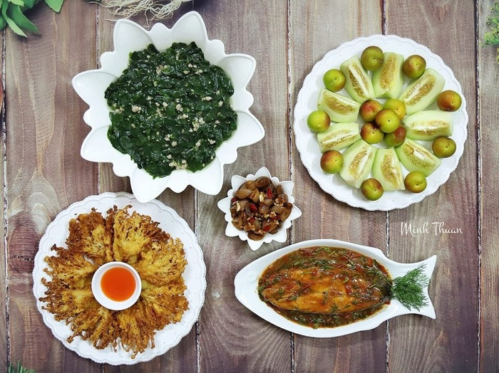 Ngưỡng mộ những bữa cơm gia đình đẹp như tranh vẽ của cô giáo Hà Nội