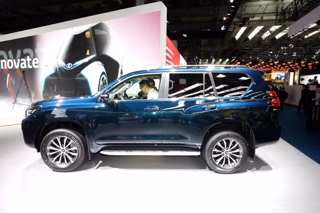 toyota land cruiser prado 2018 ban day du co nhung gi