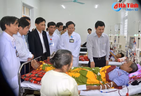 nganh y te ha tinh phat trien ky thuat chuyen sau nang cao y duc