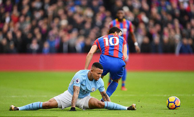 mat 2 tru cot man city may man gianh 1 diem truoc palace