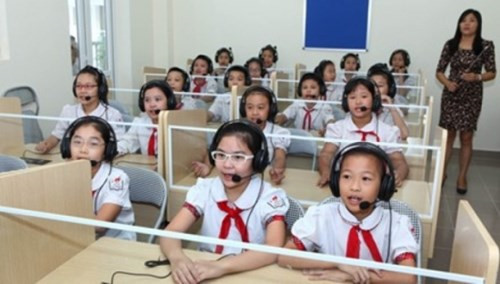 Giờ học Ngoại ngữ dieu chinh de an day va hoc ngoai ngu trong he thong giao duc quoc dan