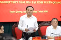 Tuyên Quang: Giáo viên vào phòng thi hướng dẫn thí sinh làm bài môn Toán