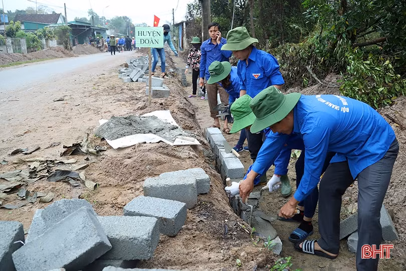 Hà Tĩnh nổi bật trong xây dựng nông thôn mới