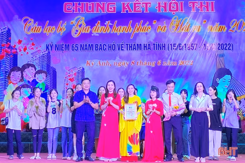 Xã Kỳ Khang nhất Hội thi CLB “Gia đình hạnh phúc” và hát ru huyện Kỳ Anh