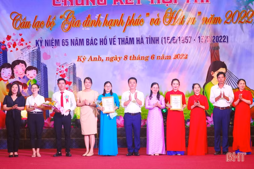 Xã Kỳ Khang nhất Hội thi CLB “Gia đình hạnh phúc” và hát ru huyện Kỳ Anh