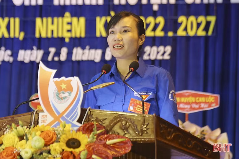 Chị Nguyễn Thị Thủy tái cử Bí thư Huyện đoàn Can Lộc