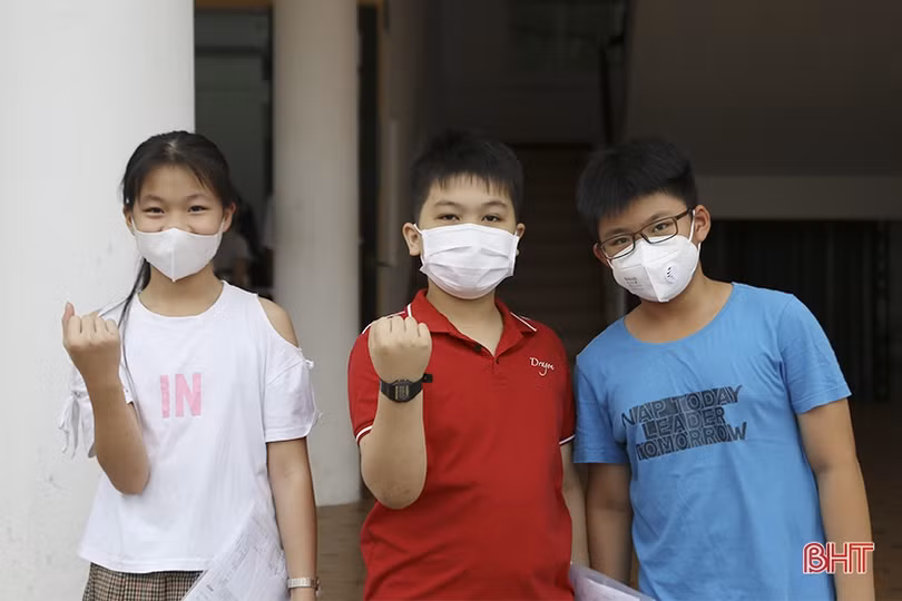 899 học sinh so tài kiến thức giành 210 suất vào Trường THCS Lê Văn Thiêm