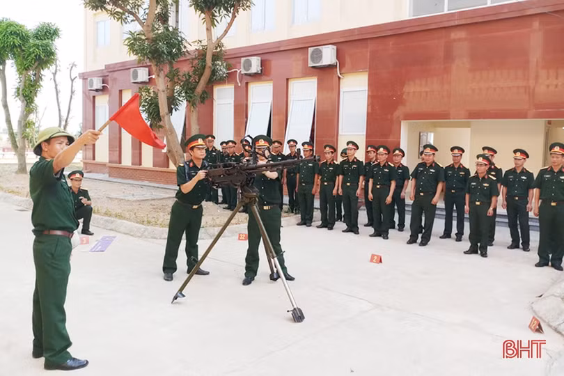 Lực lượng vũ trang Hà Tĩnh xứng danh “Bộ đội Cụ Hồ” trong thời kỳ mới