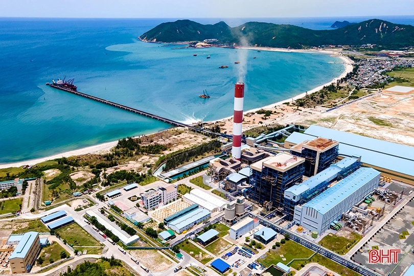 “Tiếng ngày xưa và cả tiếng mai sau...”