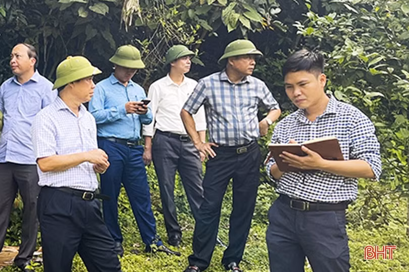 Chủ động “4 tại chỗ”, người dân Đức Thọ chưa thôi lo sạt lở đất