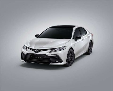 Toyota Camry, Corolla Cross, Yaris và Corolla Altis nhận được phiên bản đặc biệt