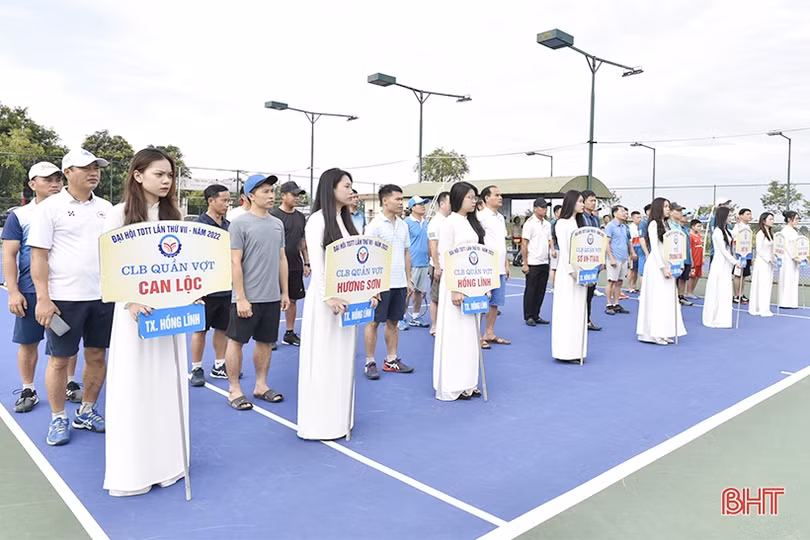 7 CLB tranh tài tại Giải Quần vợt TX Hồng Lĩnh mở rộng năm 2022