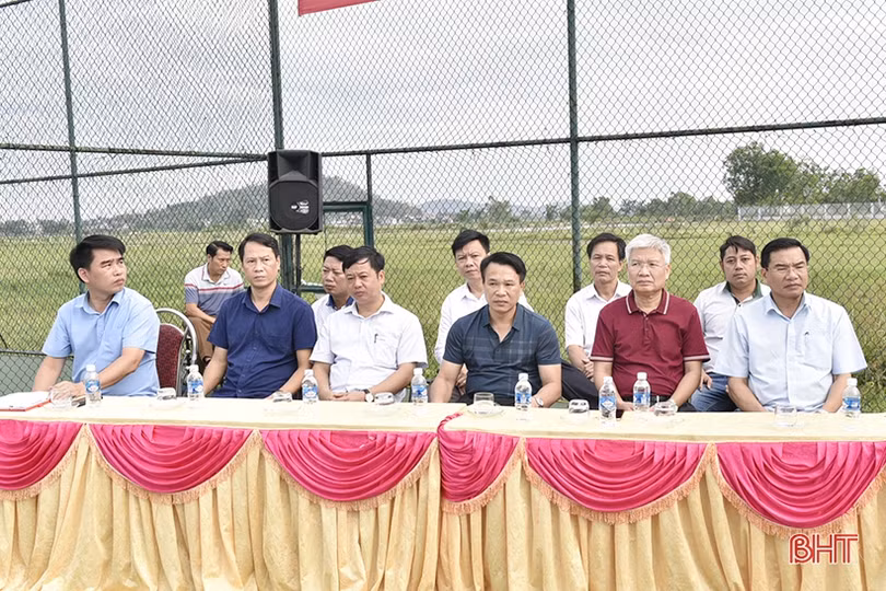 7 CLB tranh tài tại Giải Quần vợt TX Hồng Lĩnh mở rộng năm 2022