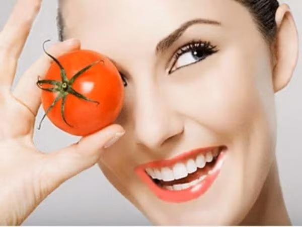 Làn da trắng hồng rạng rỡ nhờ 7 công thức mặt nạ mùa hè